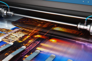 Printing photo banner on large format colour plotter
